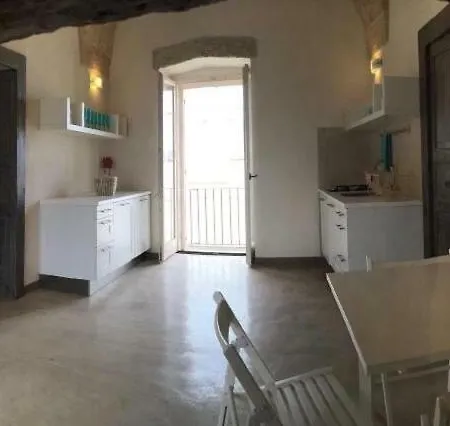 Palazzo Melcarne Апартаменты *